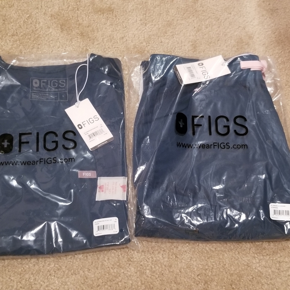 Figs caribbean blue scrubs small